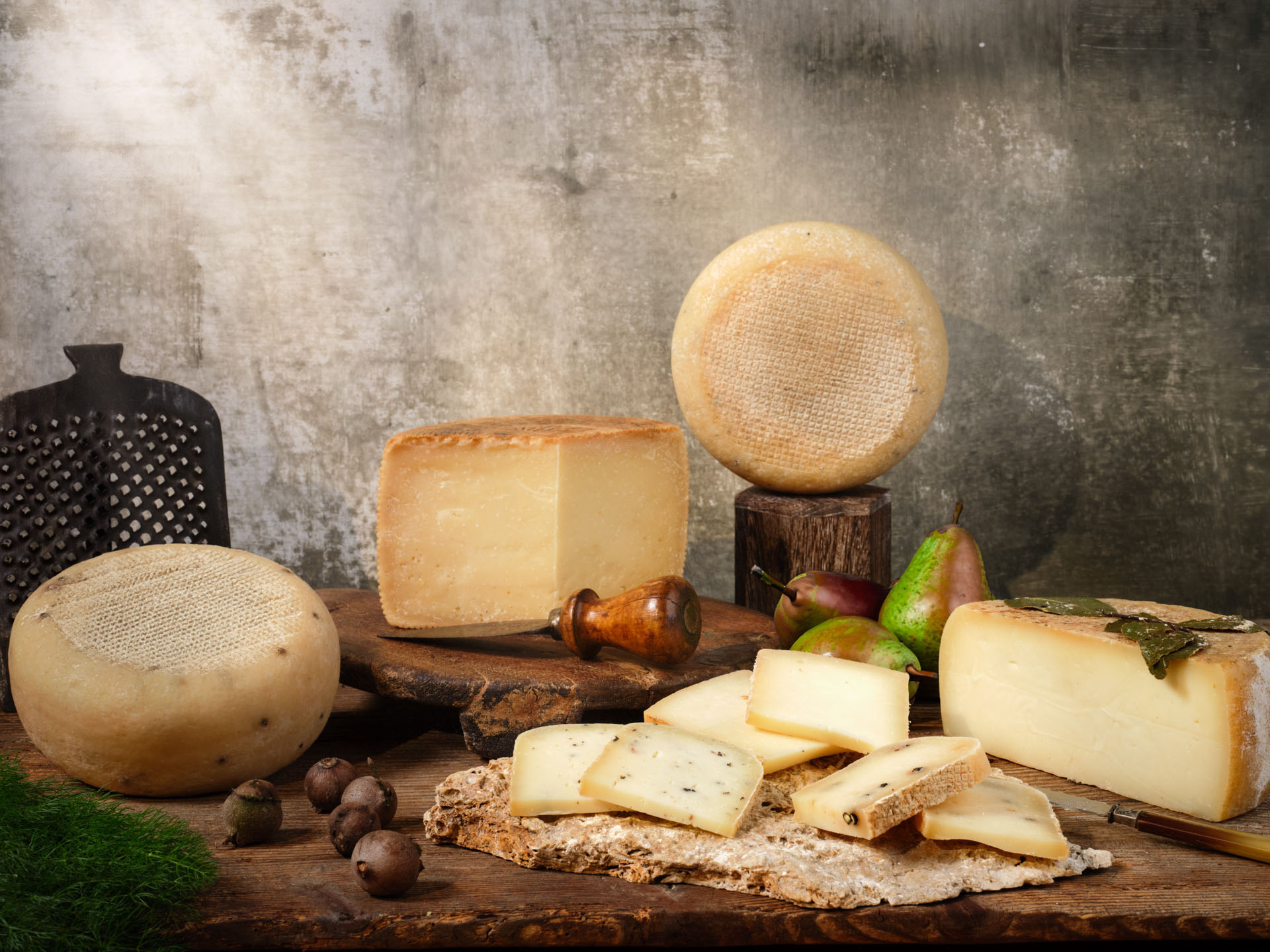 Pecorino - Caseificio Cugusi - Italian Cheese
